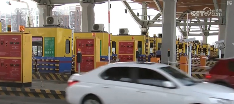 出行提示_自驾出行预测数据_2025国庆中秋假期交通出行情况