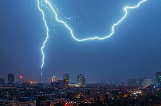 南方强降雨出行注意事项_出行提示_暴雨出行安全提示