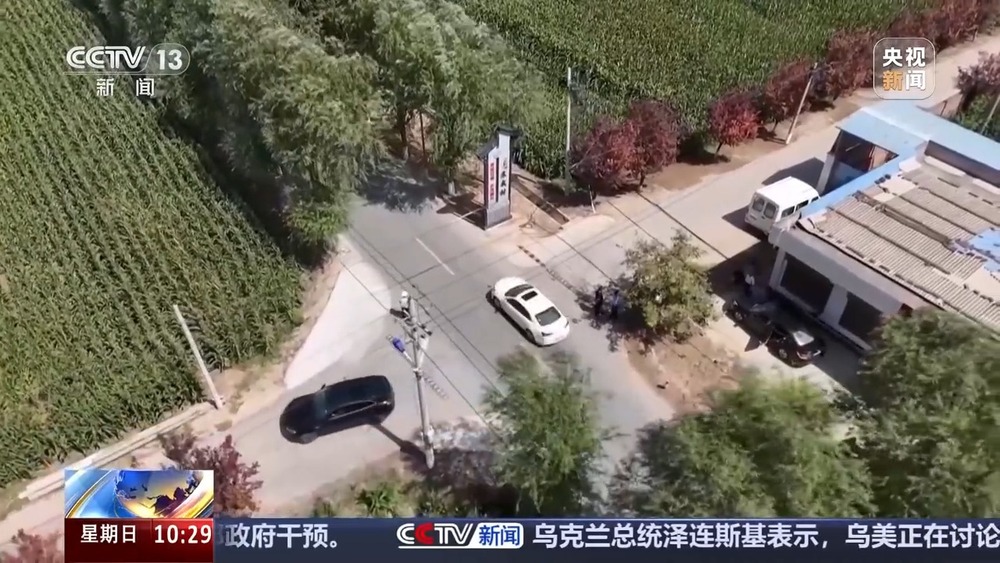 国庆中秋假期交通安全风险_出行提示_无信号灯路口通行规则