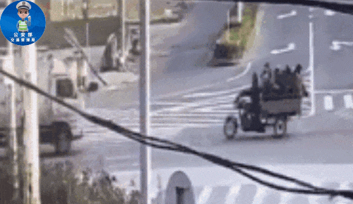 农用车非法载人危害_农用车货运安全_出行提示