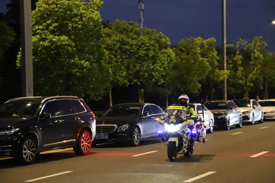 出行提示_出行提示图片_中考出行提示