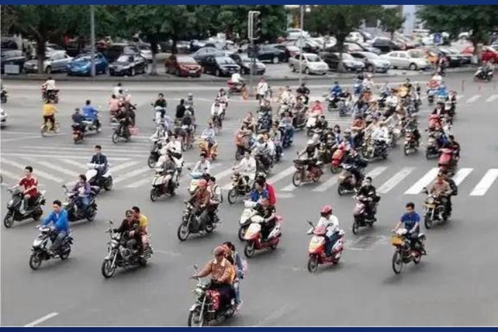 电动车限行讨论_限行_百姓出行成本与便利