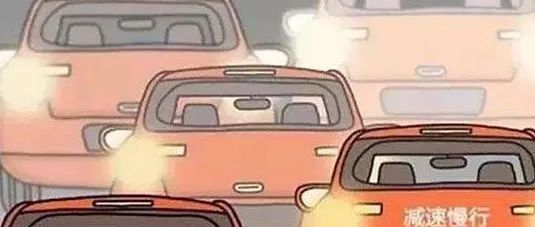 雪天行车安全注意事项_开车前绕车一周_出行提示