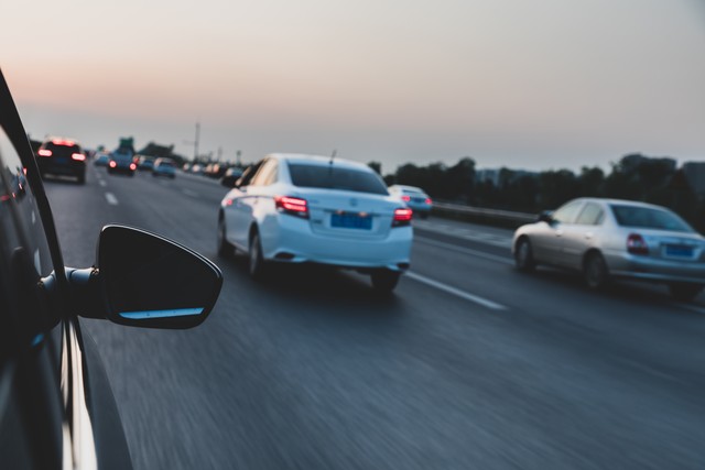 出行提示_2025年国庆中秋节放假安排_高速免费出行攻略