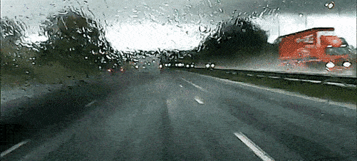 出行提示_雨天行车安全提示_雨雾天气安全驾驶指南